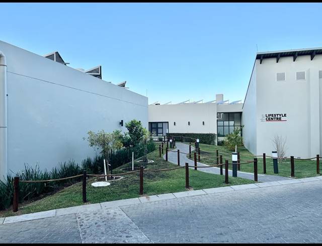 3 BEDROOM APARTMENT FOR SALE IN DAINFERN